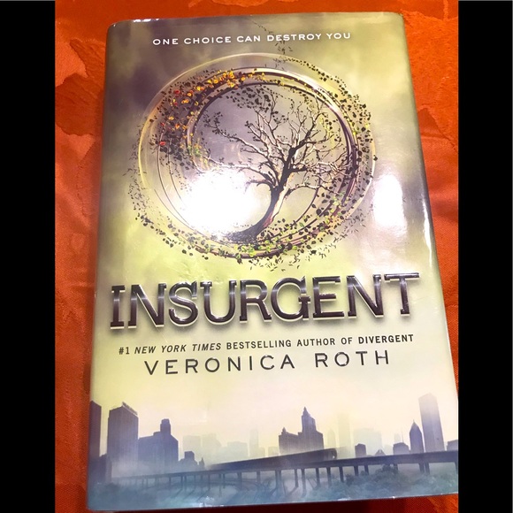 Like new. Hardback Book. “Insurgent” by Veronica Roth. Author of Divergent. - Picture 1 of 4